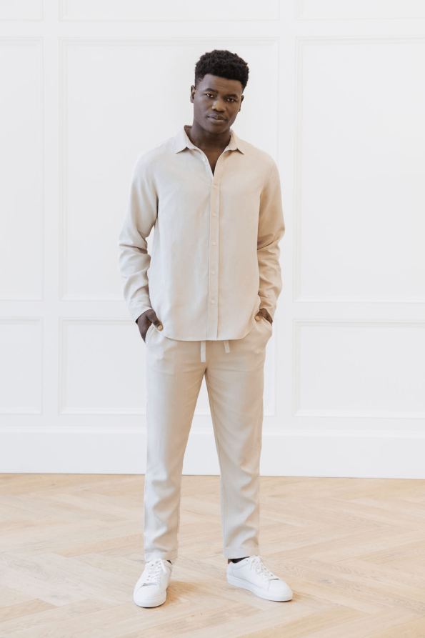2_Sand_Menscozyearthcostalcomfortlongsleevebuttondown-328953