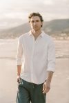 1_OceanStripe_Men_scozyearthcostalcomfortlongsleevebuttondown-614861