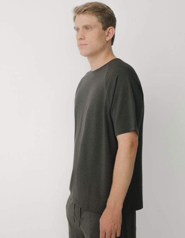 MensRaglan-Charcoal-1