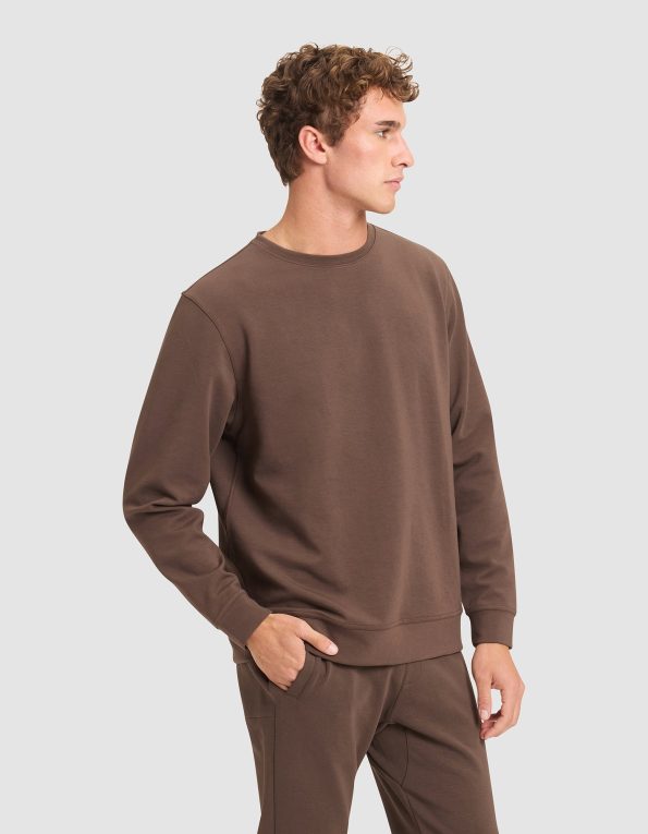 Mens_StretchTech_Crewneck_Cacao_2