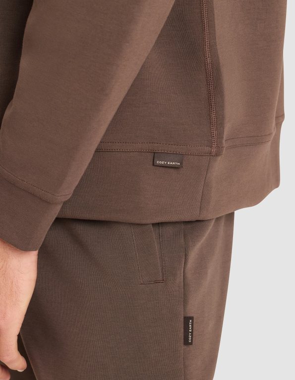 Mens_StretchTech_Crewneck_Cacao_5