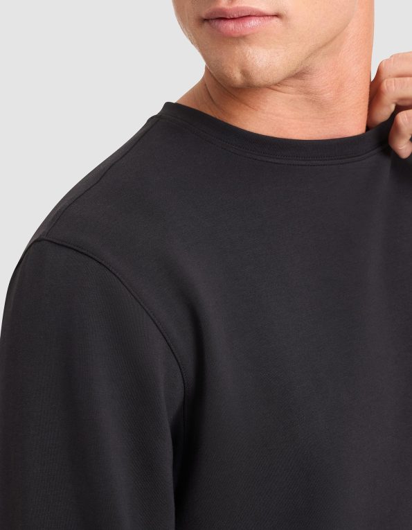 Mens_StretchTech_Crewneck_Jet_Black_5