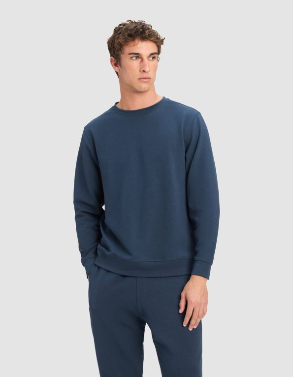 Stretch_Tech_Crewneck_Eclipse_1